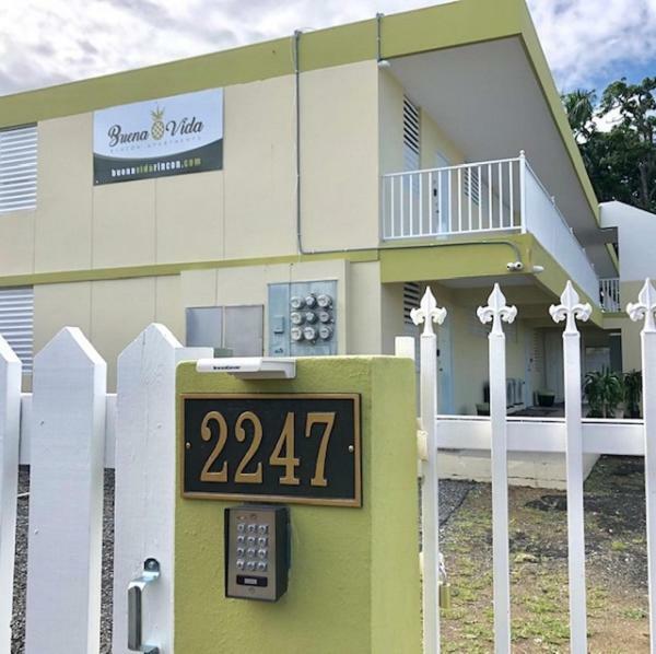 Buena Vida Apartments Rincon Esterno foto